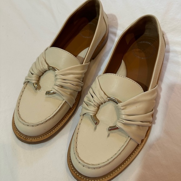 Chloé C Flat Loeafers - Picture 6 of 10